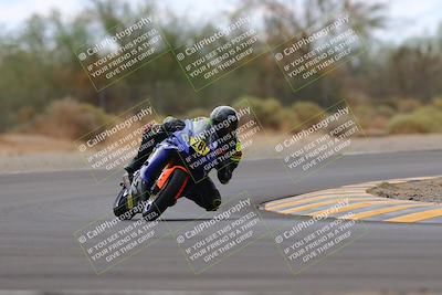 media/Sep-10-2022-SoCal Trackdays (Sat) [[a5bf35bb4a]]/Turn 2 (1pm)/